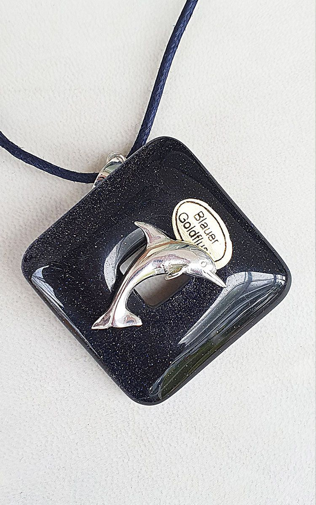 Blauer Goldfluss mit Delphinaufhänger