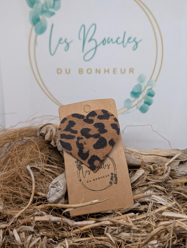 Broche 022