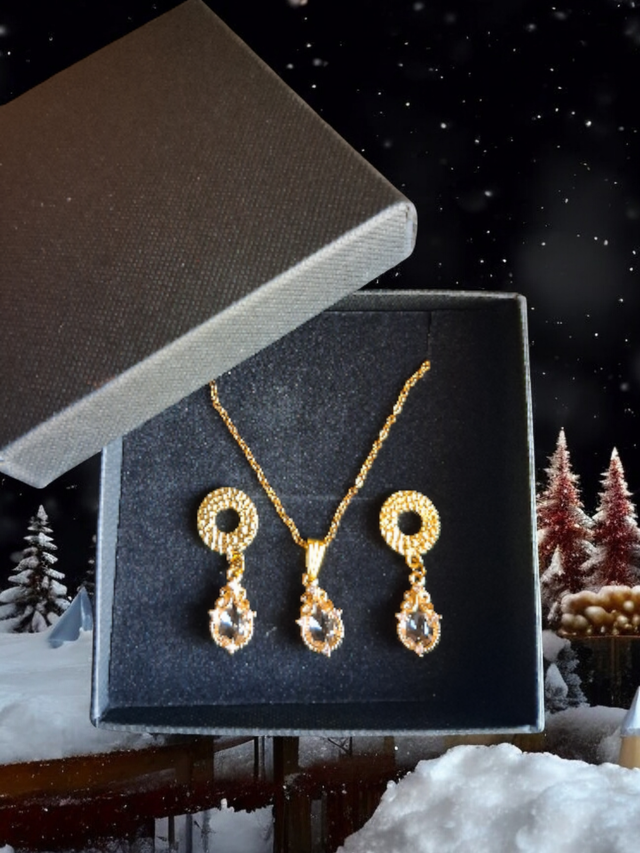 Parure bijoux (collier + boucles d’oreilles)