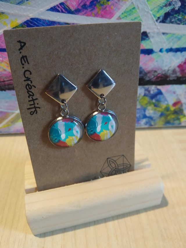 Boucles D&#039;oreilles Cabochons Couleurs Forme 
