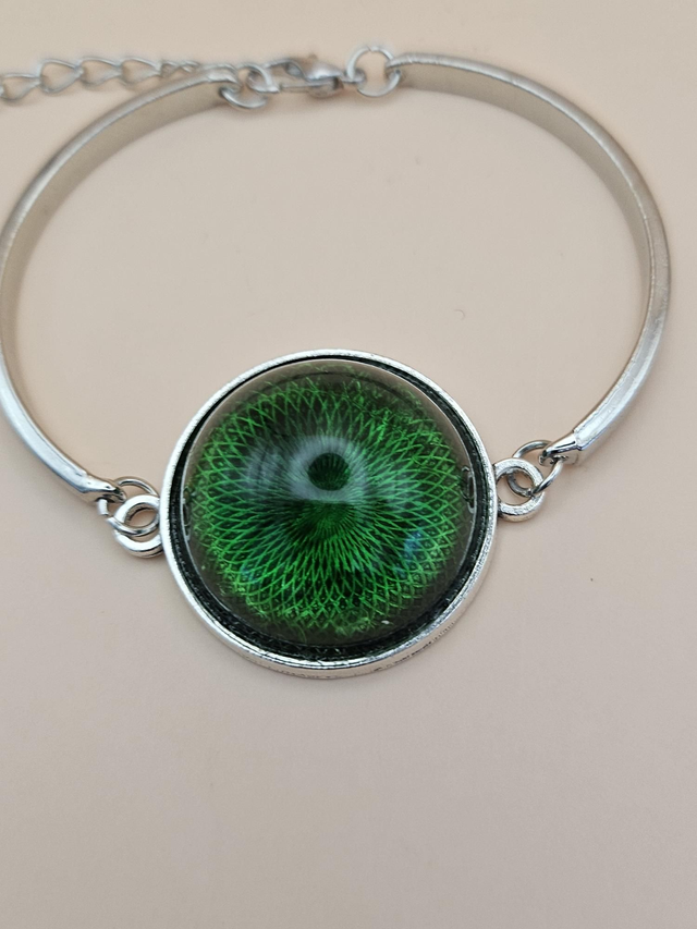 Bracelet en résine - Demi sphère vert émeraude 