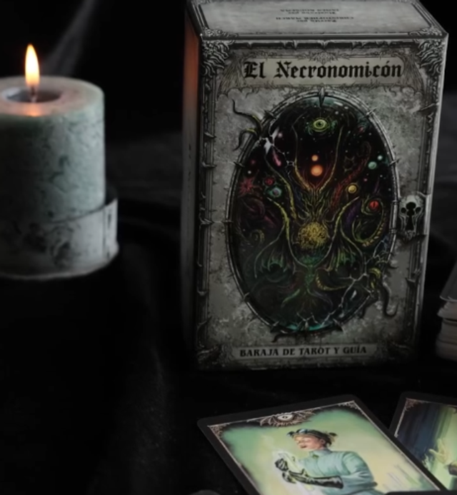 Tarot Necronomicon. Ediciones Minotauro.