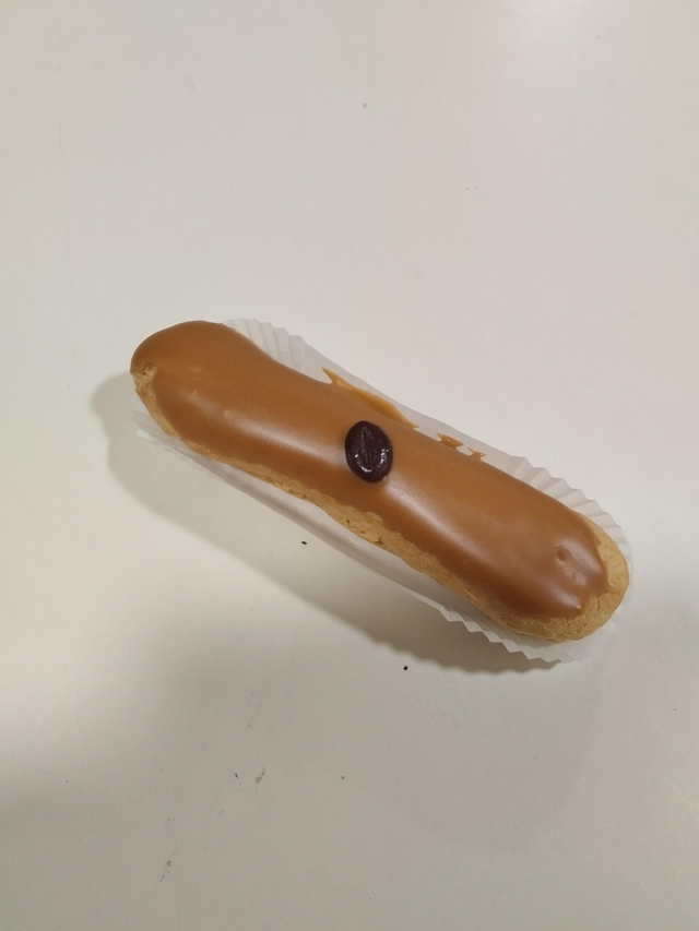 Éclair café 