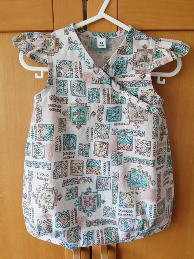 Rompers - 6-9 mth (8 kg). Pale Aztec