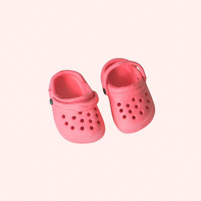 Crocs rose