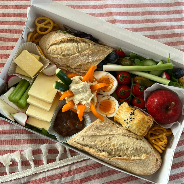Platter Box- Ploughman’s (V) 