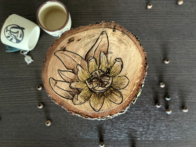 Passiflore - Pyrogravure - PIECE UNIQUE