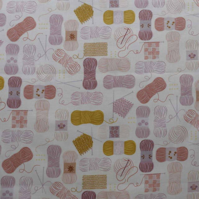 10 cm Patchworkstoff "Memory Made Knitting"