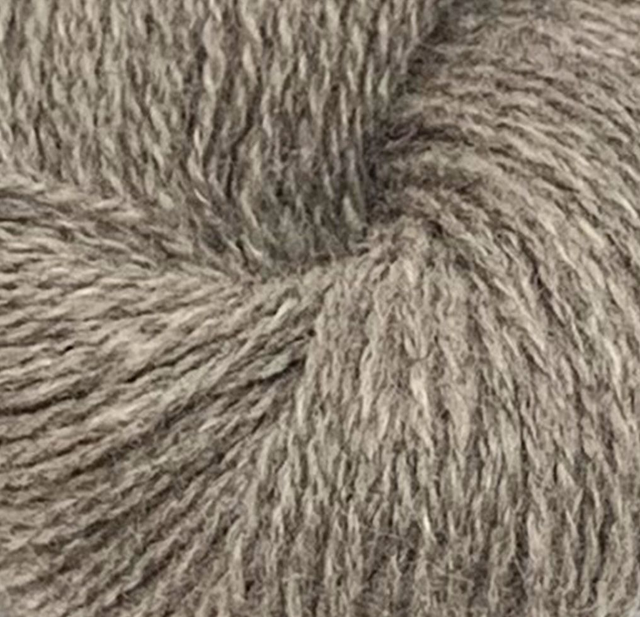 Varde Pelsullgarn 0136 - Light Reddish Beige