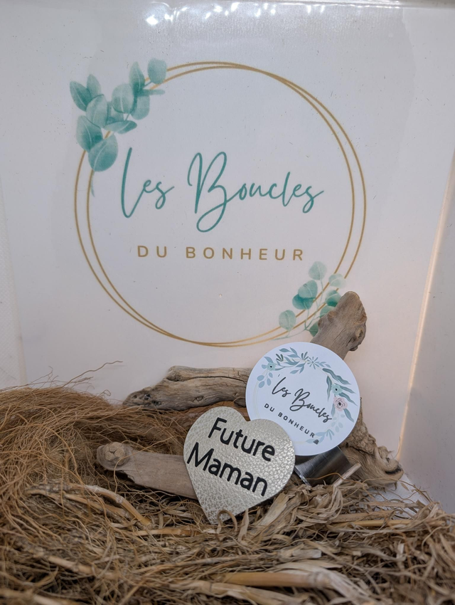 Broche personnalisée future maman br052