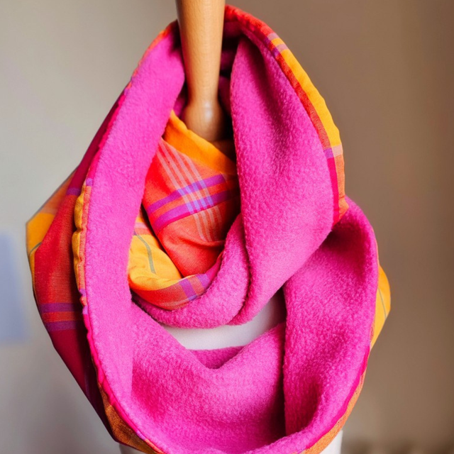 Double Snood Madras Rose 