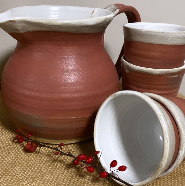 Very Berry Pitcher &amp; 4 tumblers set