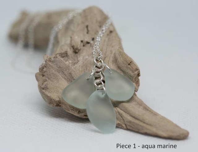 Sterling silver sea glass pendant necklace