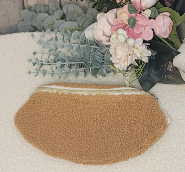 Sac banane bouclette camel