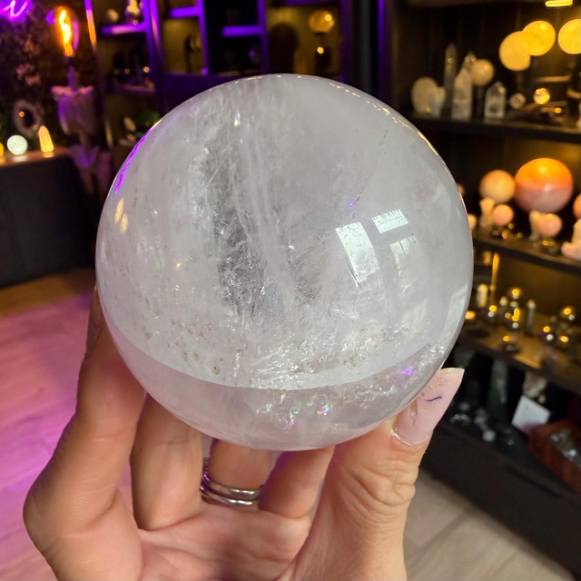 Clear Quartz Sphere R26GB