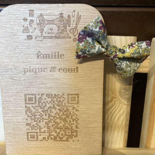 Barrette noeud fleurie violet 