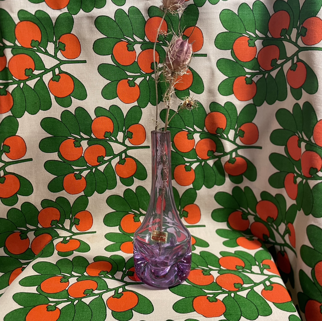 Lila glazen vaasje Friedich 