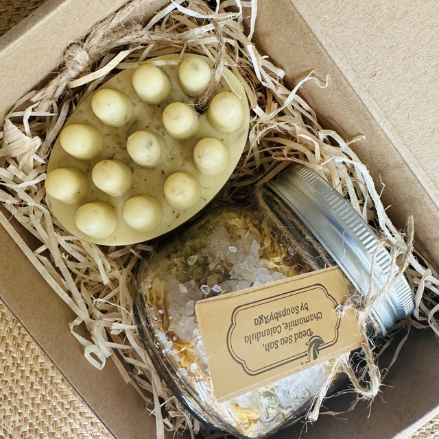 Golden Relax Bath Set with Chamomile &amp; Calendula 