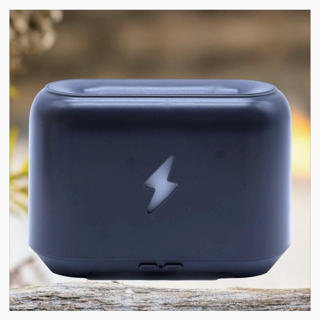 "Éclair noir" - Diffuseur huiles essentielles 15 cm