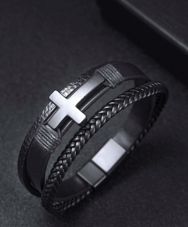 Bracelet homme cuir " Croix " Noir
