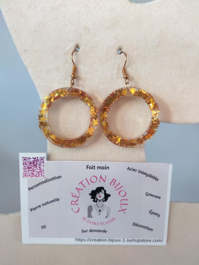 Boucle d'oreille en epoxy  étoilé