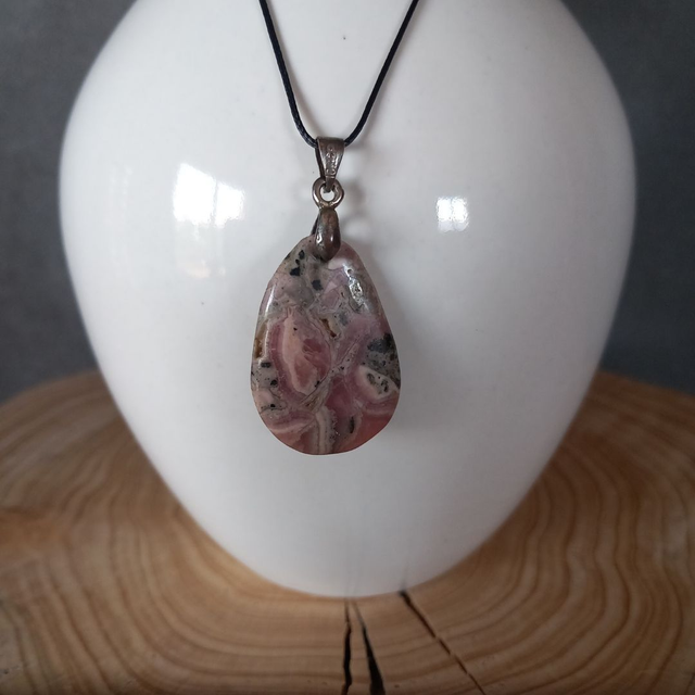 Collier en Rhodocrosite