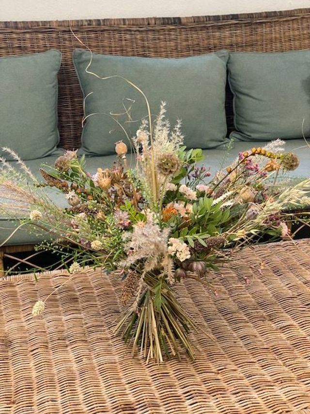 La 14.2 klo 10 Ystävänpäivän kimppukurssi kuivista kukista