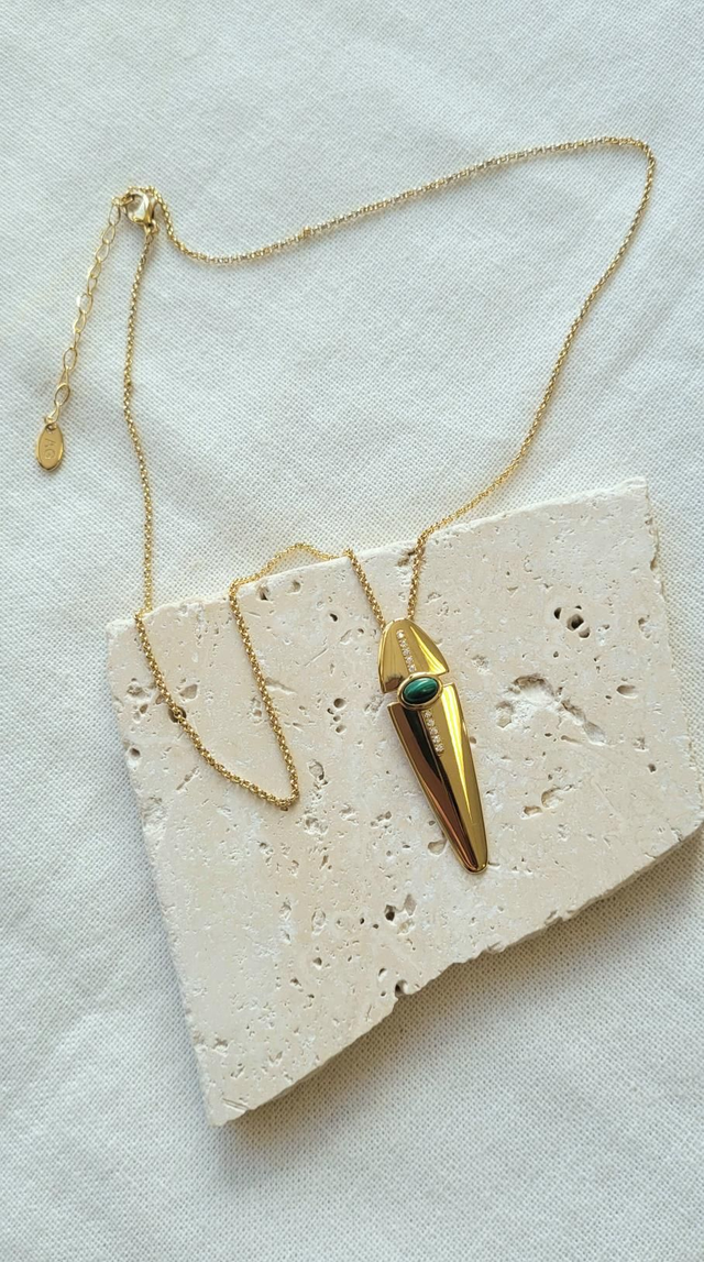 Collier TECHIHILA 