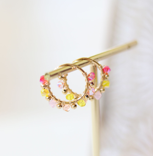 Petites créoles PINK LIMONADE - Créoles en Plaqué Or 3 microns, perles en crystal et Gold Filled 14k (Or Laminé)