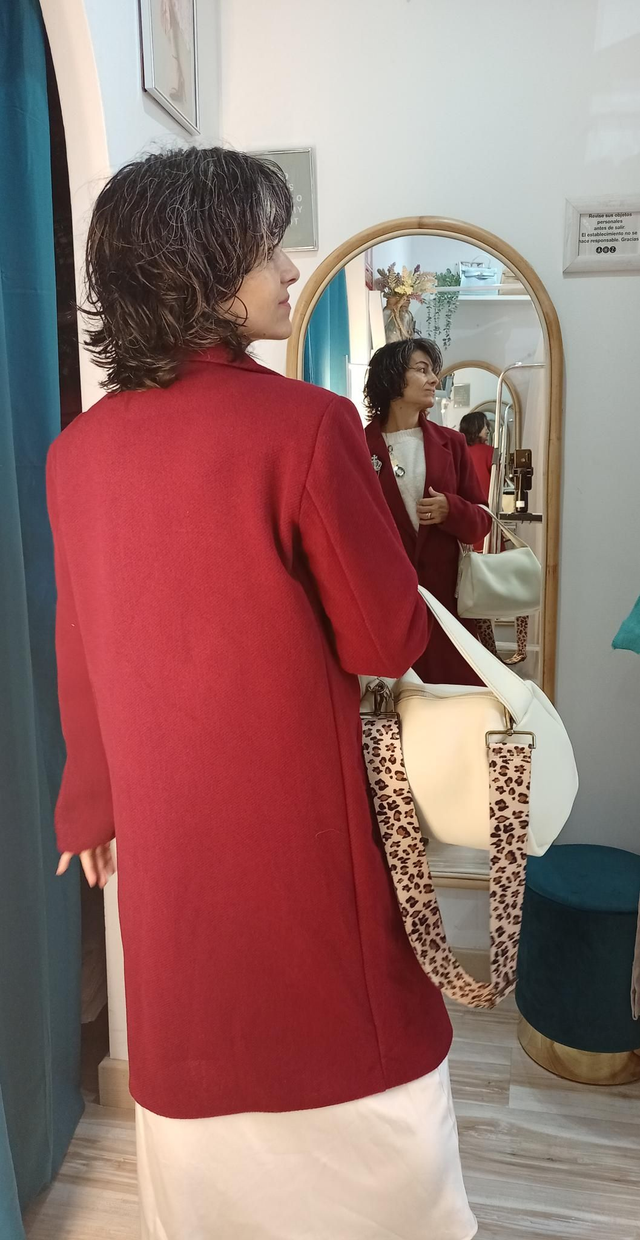 Abrigo paño largo con broche