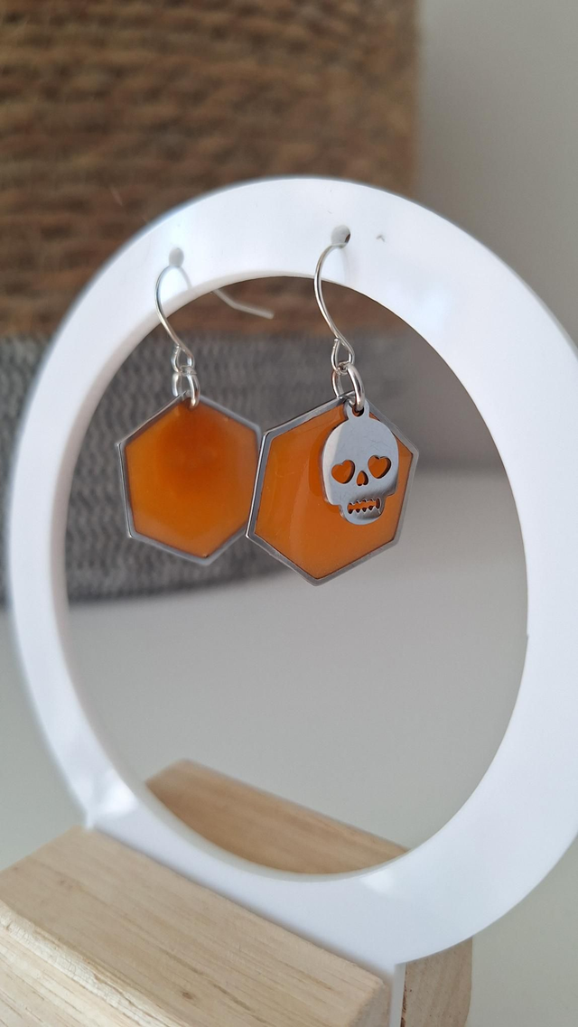 Boucles d&#039;oreilles halloween orange crâne argenté 
