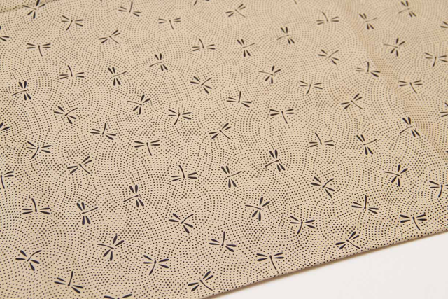 Libélulas en Beige 50X55 cm.