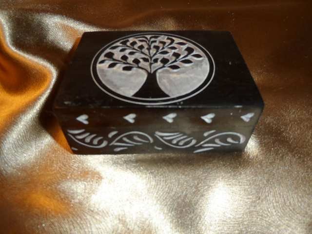 Boîte à bijoux en pierre Arbre de Vie