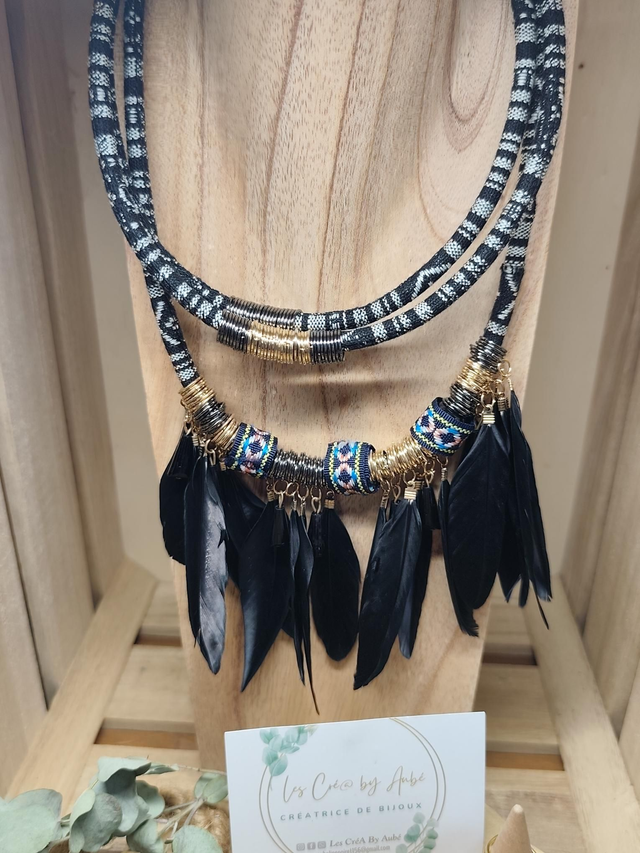 BIG COLLIER ETHNIQUE / PLUME NOIR 0001051