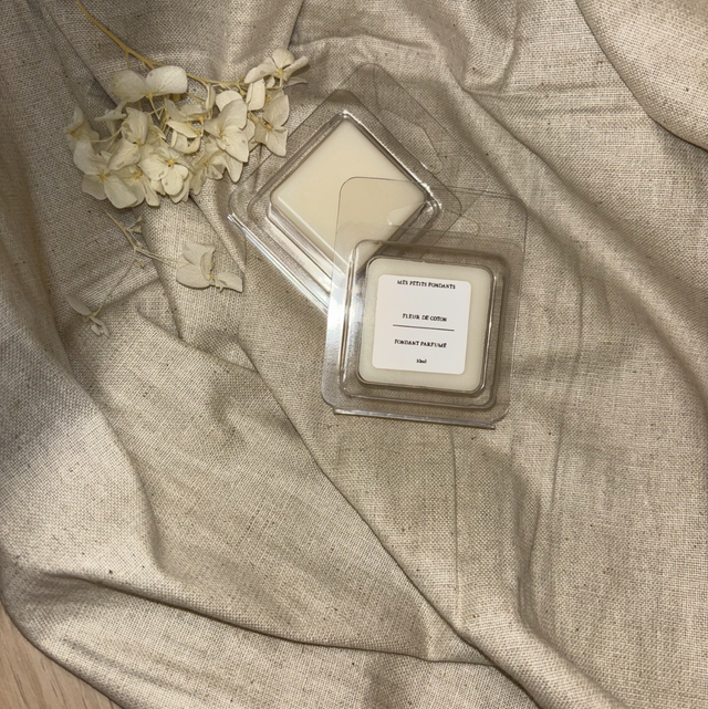 Fondant parfumé clamshell