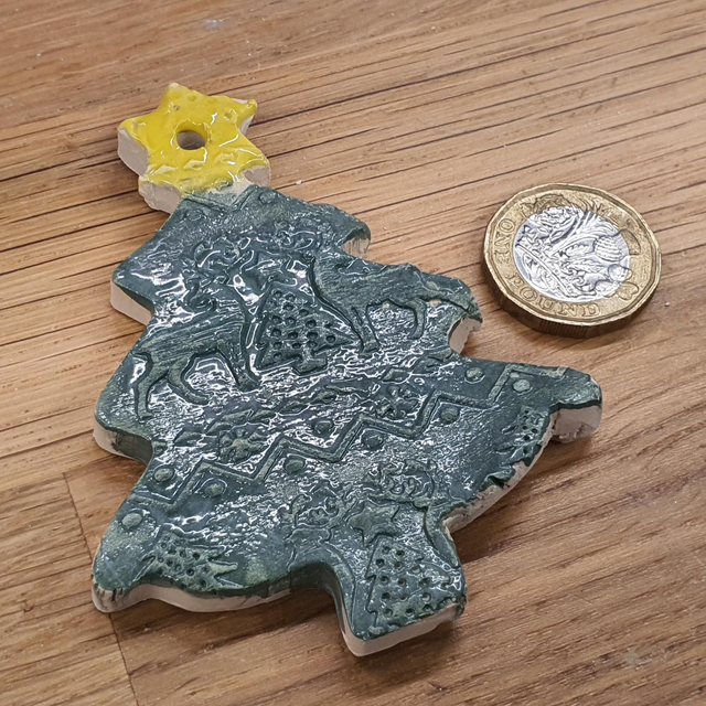 Tree Xmas textured glossy decoration