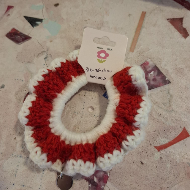 Rik-16 chouchou rouge blanc