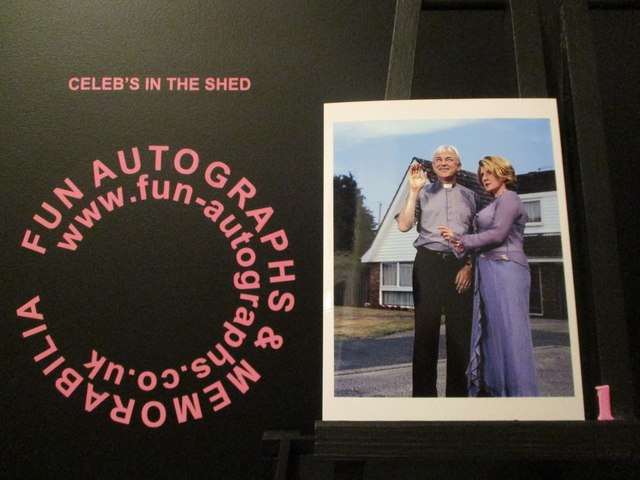 Michael Fenton Stevens Authentic Autographed 6x4.5 Photograph (1)