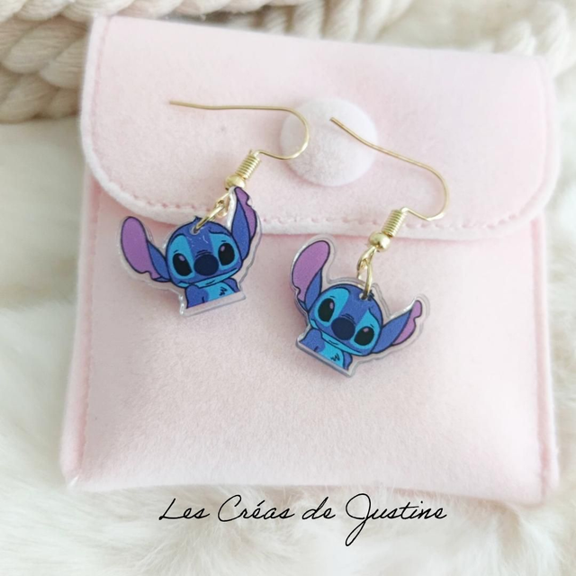 Boucles d&#039;oreilles Stitch 
