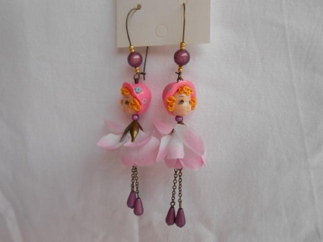 BOUCLES D’OREILLES