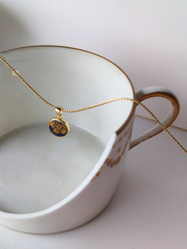 Pendentif rond - porcelaine Limoges - no.1