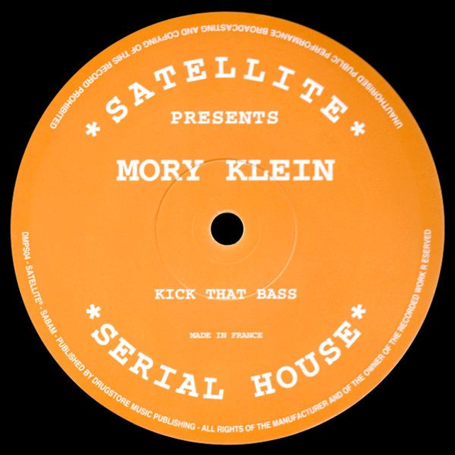 Mory Klein – Kick That Bass 