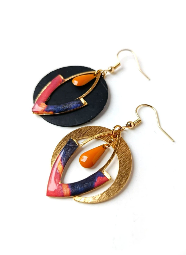 Boucles d&#039;oreilles Asymétriques Upcyclées en Chambre à Air et Papier Recyclés - Coulée de Lave