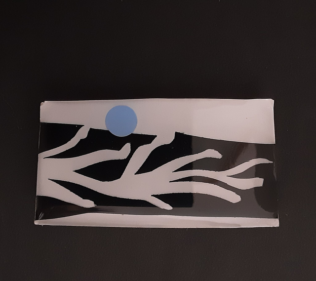 Broche rectangle moyen collection Maritime fond blanc négatif noir effet algue et insertion rond bleu