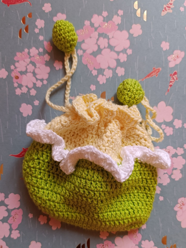 Süße gehäkelte Rüschen Tasche  