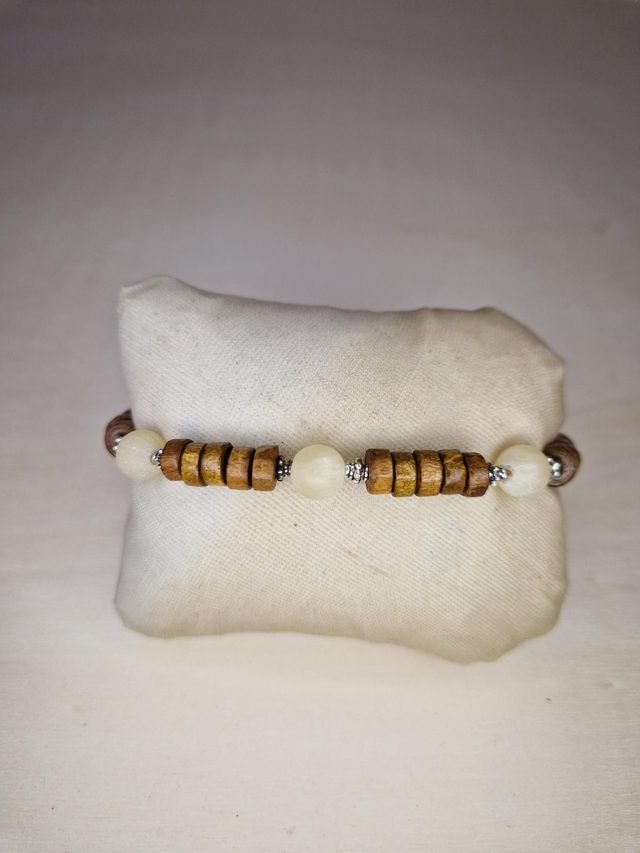 Calcite jaune, bois / 037