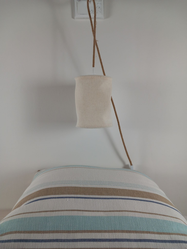 Abat-jour en chanvre ivoire - lampe baladeuse artisanale (Ø15 cm) . 