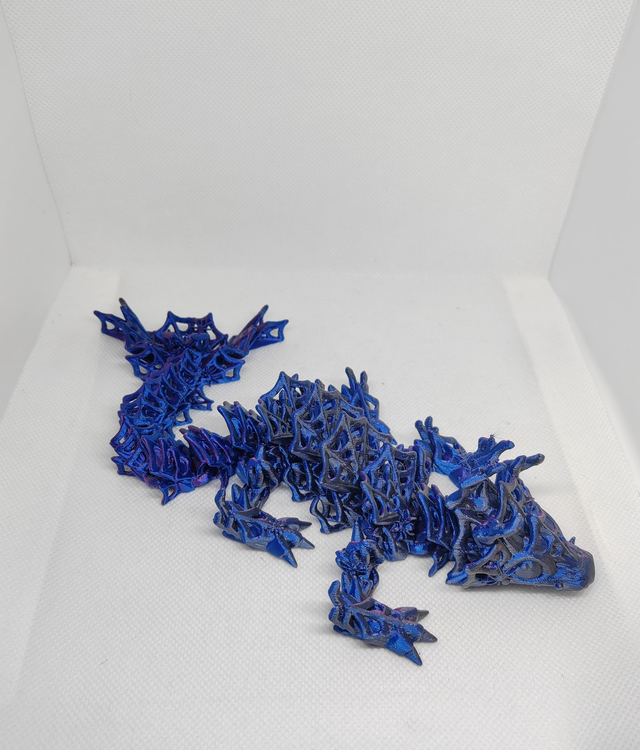 Dragon toile d&#039;araignée