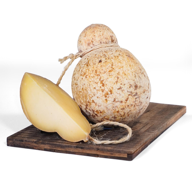 Caciocavallo Stagionato in Grotta
