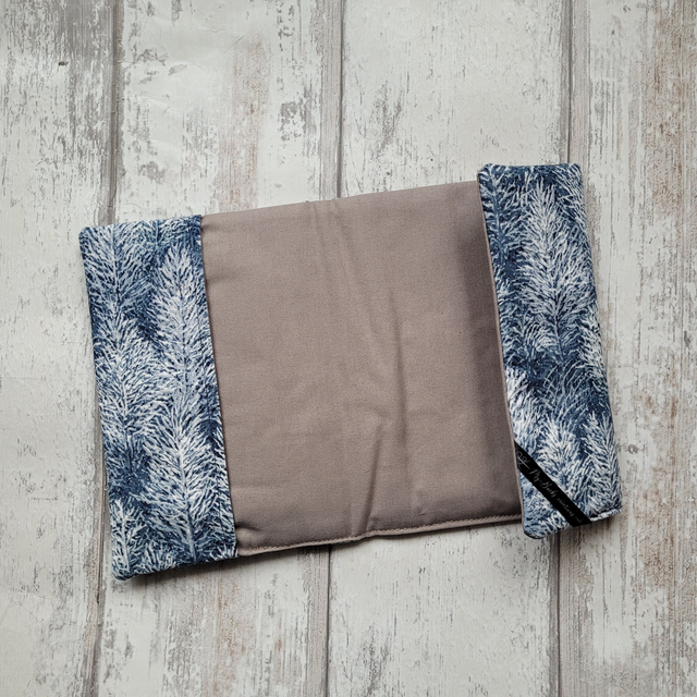 Protège livre amovible S - Sapin sous la neige